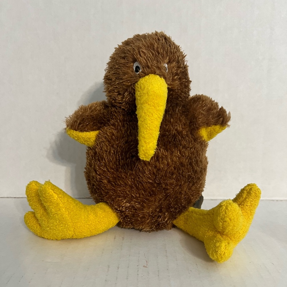 Derek of New Zealand Kiwi Bird Plush
